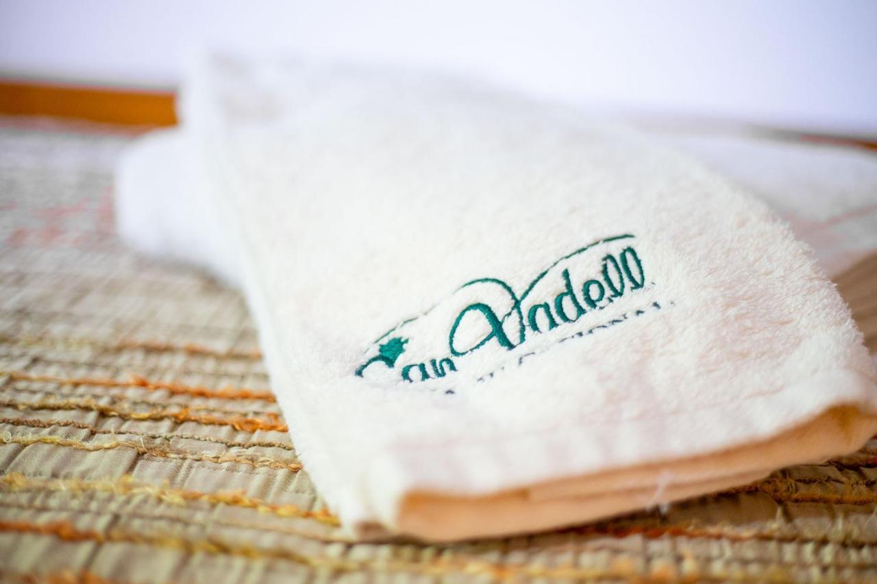 Can Vadell โปเญนซา ภายนอก รูปภาพ